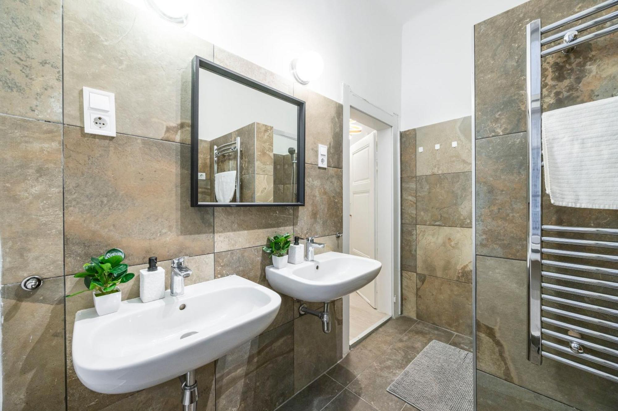 Apartman Charming & Cozy In The King Street *